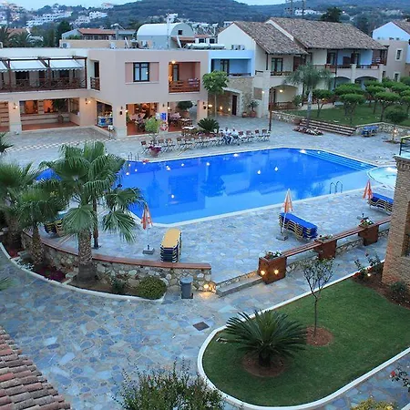Platanias Apartment