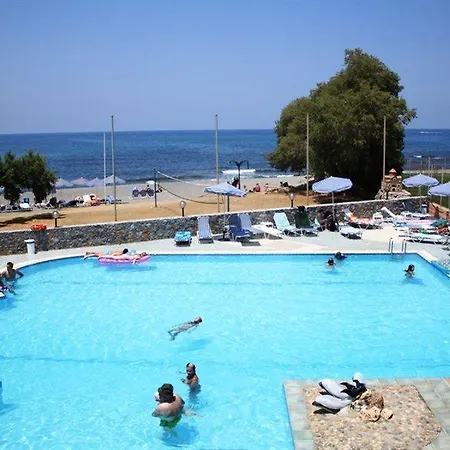 Platanias Apartment *